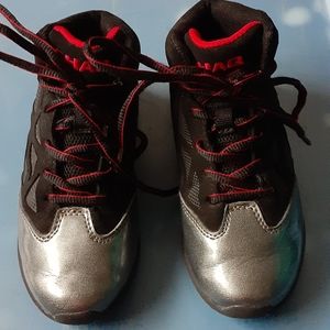 EUC Shaq basketball shoes